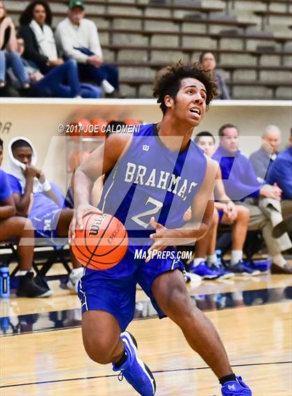Thumbnail 1 in MacArthur [Douglas] vs Southwest (SAISD Invitational) photogallery.