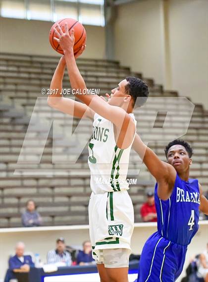 Thumbnail 2 in MacArthur [Douglas] vs Southwest (SAISD Invitational) photogallery.