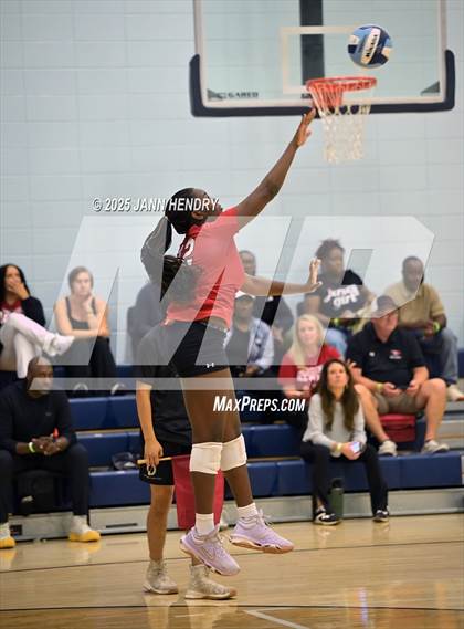 Thumbnail 3 in Cardinal Newman vs River Bluff (Dorman Tournament of Champions) photogallery.