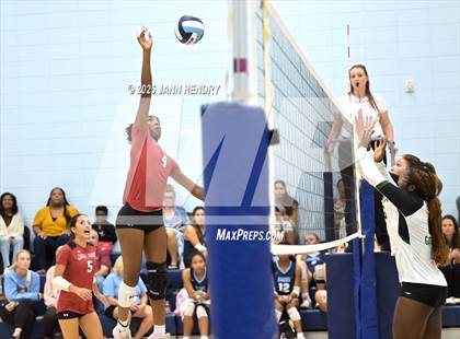 Thumbnail 1 in Cardinal Newman vs River Bluff (Dorman Tournament of Champions) photogallery.