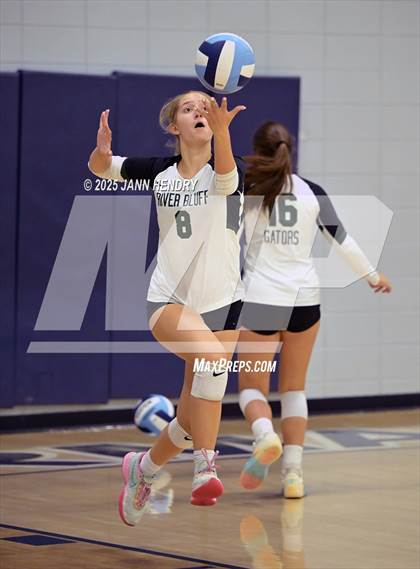 Thumbnail 3 in Cardinal Newman vs River Bluff (Dorman Tournament of Champions) photogallery.