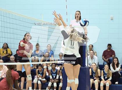 Thumbnail 1 in Cardinal Newman vs River Bluff (Dorman Tournament of Champions) photogallery.