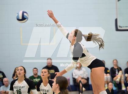 Thumbnail 2 in Cardinal Newman vs River Bluff (Dorman Tournament of Champions) photogallery.