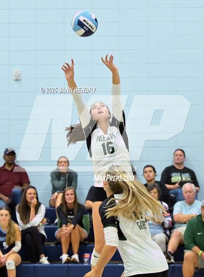 Thumbnail 2 in Cardinal Newman vs River Bluff (Dorman Tournament of Champions) photogallery.