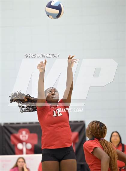 Thumbnail 2 in Cardinal Newman vs River Bluff (Dorman Tournament of Champions) photogallery.