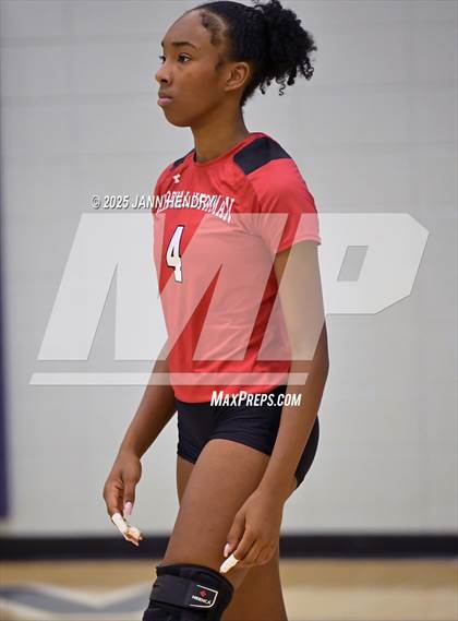 Thumbnail 2 in Cardinal Newman vs River Bluff (Dorman Tournament of Champions) photogallery.