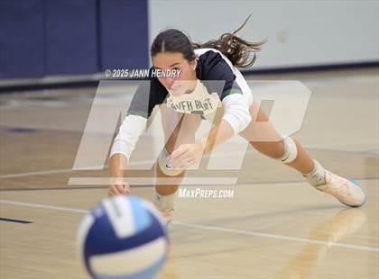 Thumbnail 3 in Cardinal Newman vs River Bluff (Dorman Tournament of Champions) photogallery.