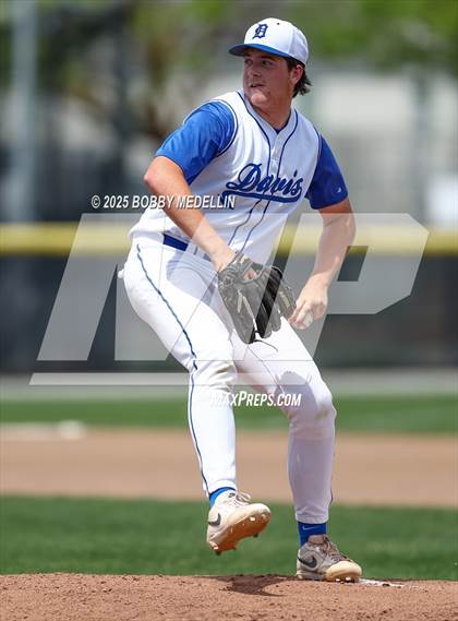 Thumbnail 2 in Sierra Pacific vs. Davis Sr. photogallery.