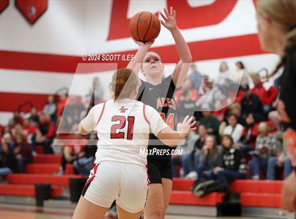 Thumbnail 2 in Amanda-Clearcreek @ Logan Elm photogallery.