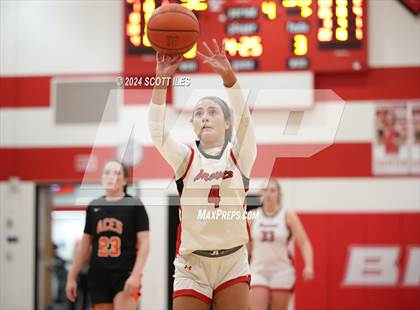 Thumbnail 2 in Amanda-Clearcreek @ Logan Elm photogallery.