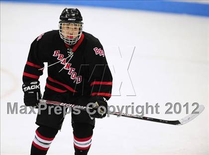 Thumbnail 2 in Branford vs. North Branford (CIAC Division II Semifinal) photogallery.