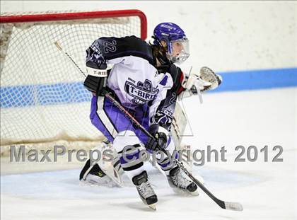 Thumbnail 1 in Branford vs. North Branford (CIAC Division II Semifinal) photogallery.