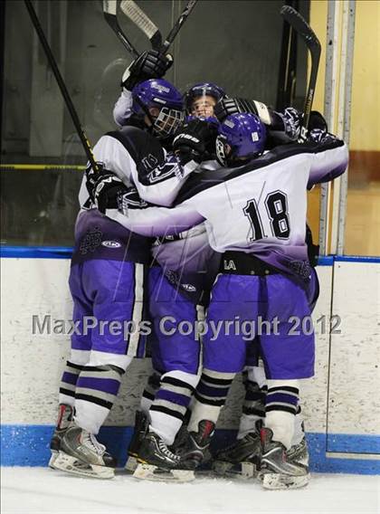 Thumbnail 3 in Branford vs. North Branford (CIAC Division II Semifinal) photogallery.