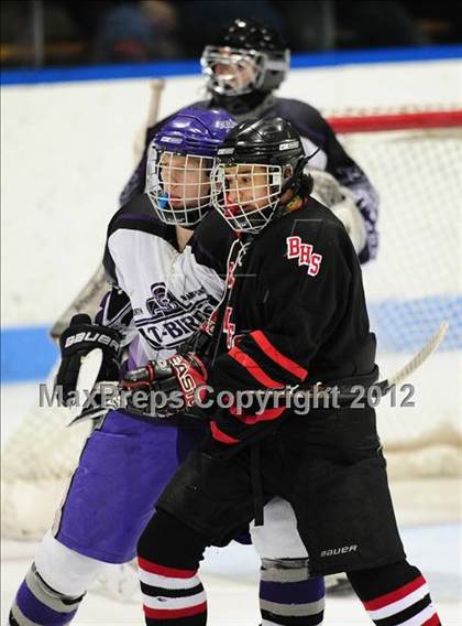 Thumbnail 2 in Branford vs. North Branford (CIAC Division II Semifinal) photogallery.