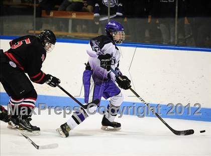 Thumbnail 1 in Branford vs. North Branford (CIAC Division II Semifinal) photogallery.