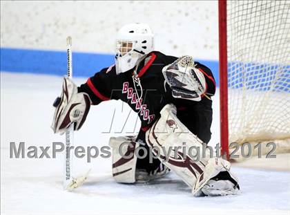 Thumbnail 3 in Branford vs. North Branford (CIAC Division II Semifinal) photogallery.