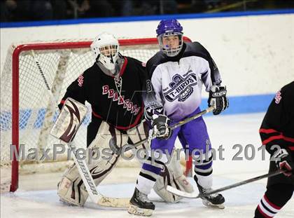 Thumbnail 2 in Branford vs. North Branford (CIAC Division II Semifinal) photogallery.
