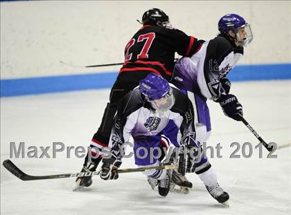 Thumbnail 3 in Branford vs. North Branford (CIAC Division II Semifinal) photogallery.