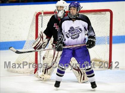 Thumbnail 2 in Branford vs. North Branford (CIAC Division II Semifinal) photogallery.