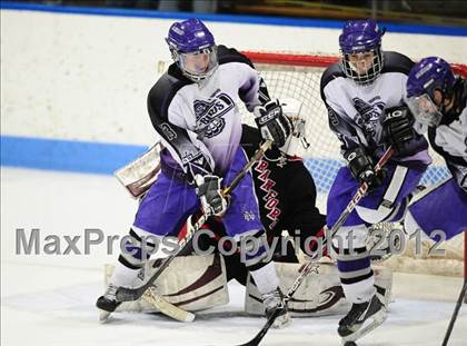 Thumbnail 3 in Branford vs. North Branford (CIAC Division II Semifinal) photogallery.