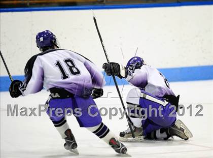 Thumbnail 3 in Branford vs. North Branford (CIAC Division II Semifinal) photogallery.