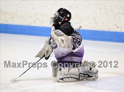Thumbnail 3 in Branford vs. North Branford (CIAC Division II Semifinal) photogallery.