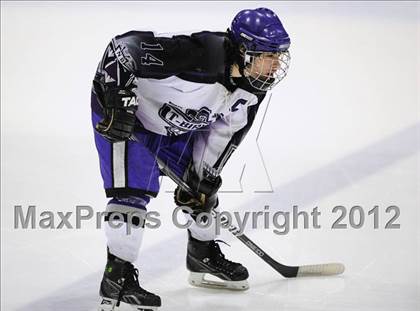 Thumbnail 2 in Branford vs. North Branford (CIAC Division II Semifinal) photogallery.