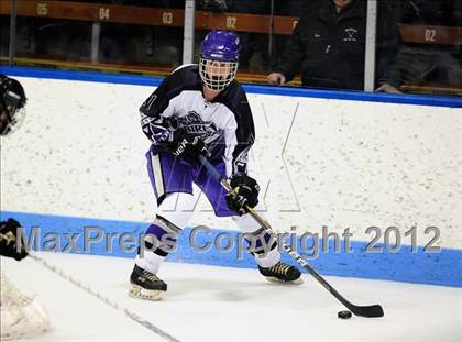 Thumbnail 3 in Branford vs. North Branford (CIAC Division II Semifinal) photogallery.