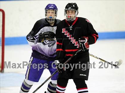 Thumbnail 3 in Branford vs. North Branford (CIAC Division II Semifinal) photogallery.