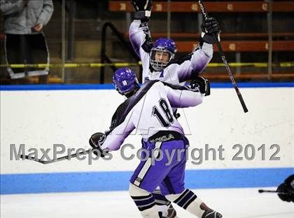 Thumbnail 2 in Branford vs. North Branford (CIAC Division II Semifinal) photogallery.