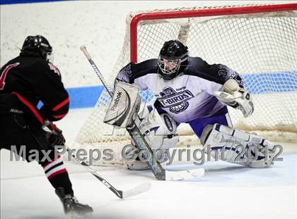 Thumbnail 1 in Branford vs. North Branford (CIAC Division II Semifinal) photogallery.