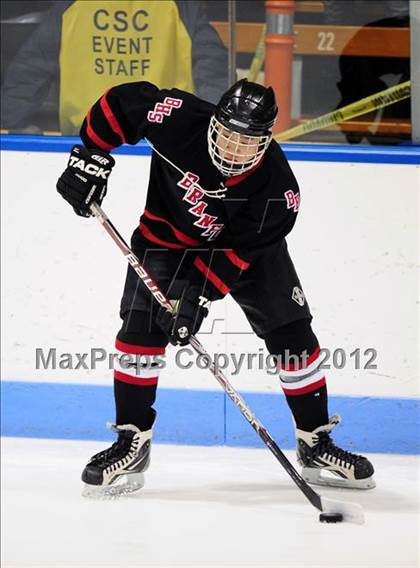 Thumbnail 2 in Branford vs. North Branford (CIAC Division II Semifinal) photogallery.