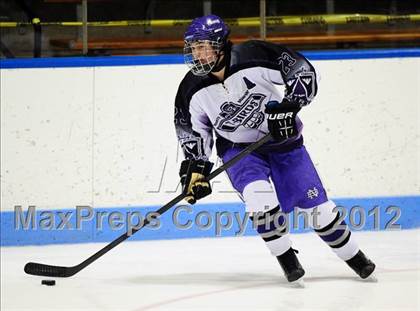 Thumbnail 2 in Branford vs. North Branford (CIAC Division II Semifinal) photogallery.