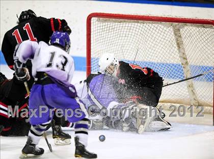 Thumbnail 1 in Branford vs. North Branford (CIAC Division II Semifinal) photogallery.
