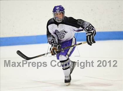 Thumbnail 2 in Branford vs. North Branford (CIAC Division II Semifinal) photogallery.