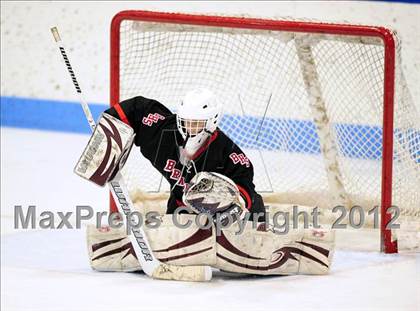 Thumbnail 2 in Branford vs. North Branford (CIAC Division II Semifinal) photogallery.