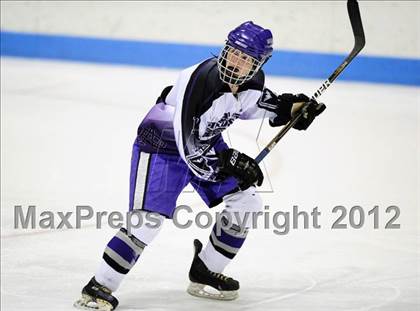 Thumbnail 2 in Branford vs. North Branford (CIAC Division II Semifinal) photogallery.