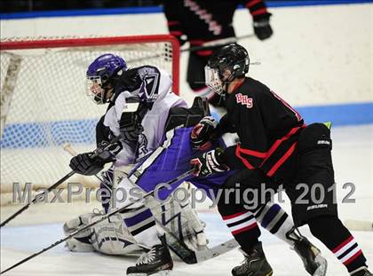 Thumbnail 2 in Branford vs. North Branford (CIAC Division II Semifinal) photogallery.