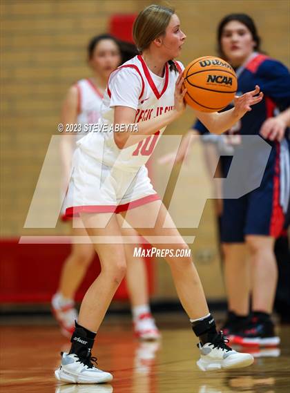 Thumbnail 3 in Chaparral @ Regis Jesuit photogallery.