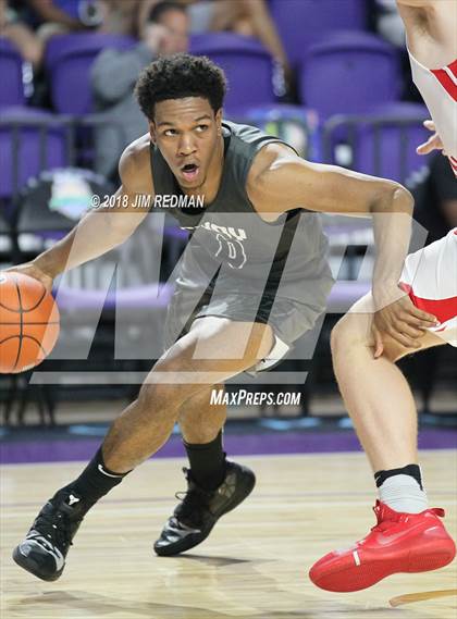 Thumbnail 2 in Miami Christian vs  Gray Collegiate Academy (City of Palms Classic) photogallery.