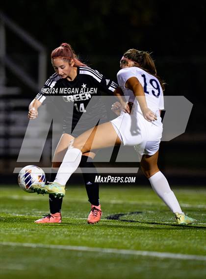 Thumbnail 2 in Fairmont @ Beavercreek (OHSAA D1 District Semi-Finals) photogallery.