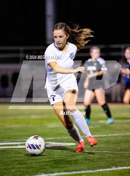 Thumbnail 2 in Fairmont @ Beavercreek (OHSAA D1 District Semi-Finals) photogallery.