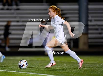 Thumbnail 1 in Fairmont @ Beavercreek (OHSAA D1 District Semi-Finals) photogallery.