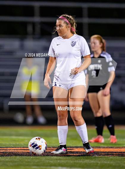 Thumbnail 3 in Fairmont @ Beavercreek (OHSAA D1 District Semi-Finals) photogallery.