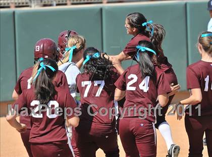 Thumbnail 3 in Calvary Chapel vs. Citrus Valley (CIF SS D6 Final) photogallery.