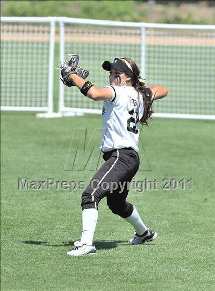 Thumbnail 3 in Calvary Chapel vs. Citrus Valley (CIF SS D6 Final) photogallery.