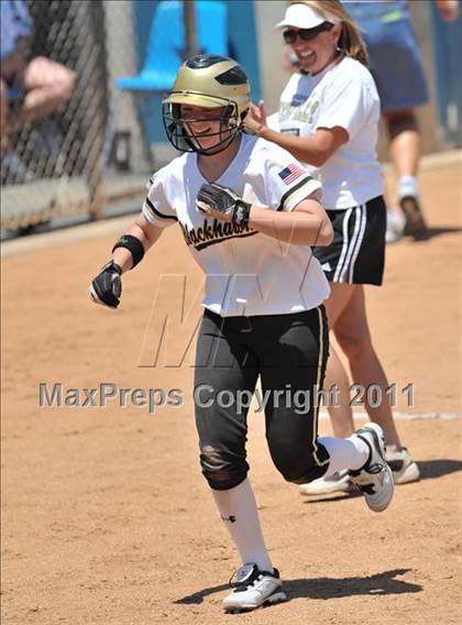 Thumbnail 2 in Calvary Chapel vs. Citrus Valley (CIF SS D6 Final) photogallery.