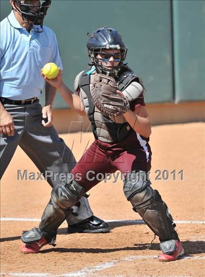 Thumbnail 3 in Calvary Chapel vs. Citrus Valley (CIF SS D6 Final) photogallery.