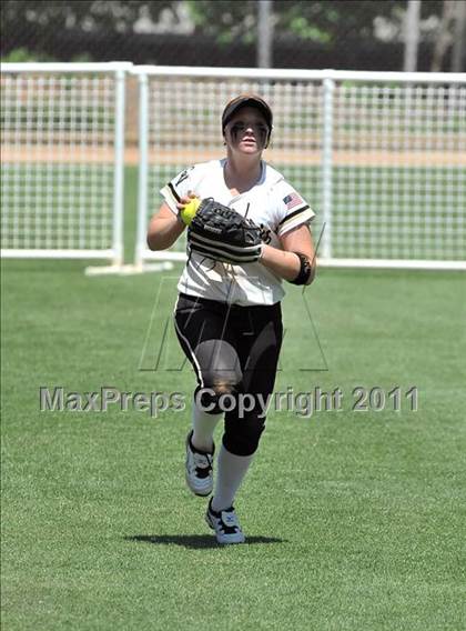 Thumbnail 1 in Calvary Chapel vs. Citrus Valley (CIF SS D6 Final) photogallery.