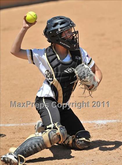 Thumbnail 2 in Calvary Chapel vs. Citrus Valley (CIF SS D6 Final) photogallery.
